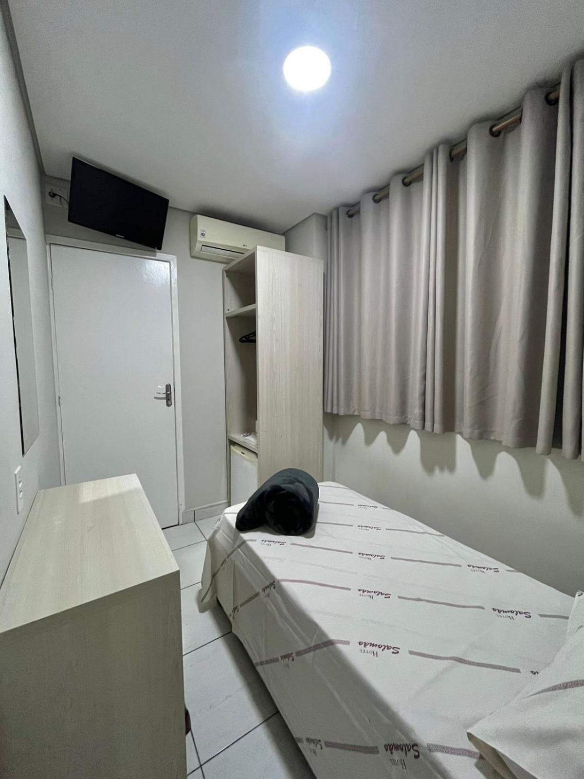 Hotel Salomao - Proximo A 25 De Marco, Bom Retiro, Bras E Rua Santa Efigenia, A 2 Minutos Do Mirante Sampa Sky E Pista De Skate Anhangabau Сан-Пауло Экстерьер фото