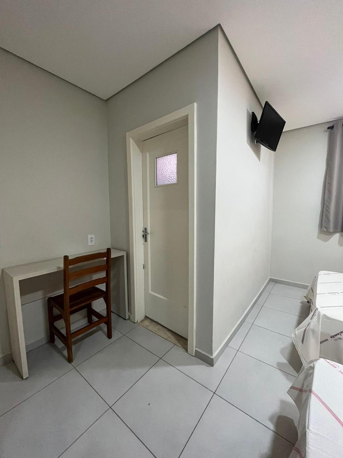 Hotel Salomao - Proximo A 25 De Marco, Bom Retiro, Bras E Rua Santa Efigenia, A 2 Minutos Do Mirante Sampa Sky E Pista De Skate Anhangabau Сан-Пауло Экстерьер фото