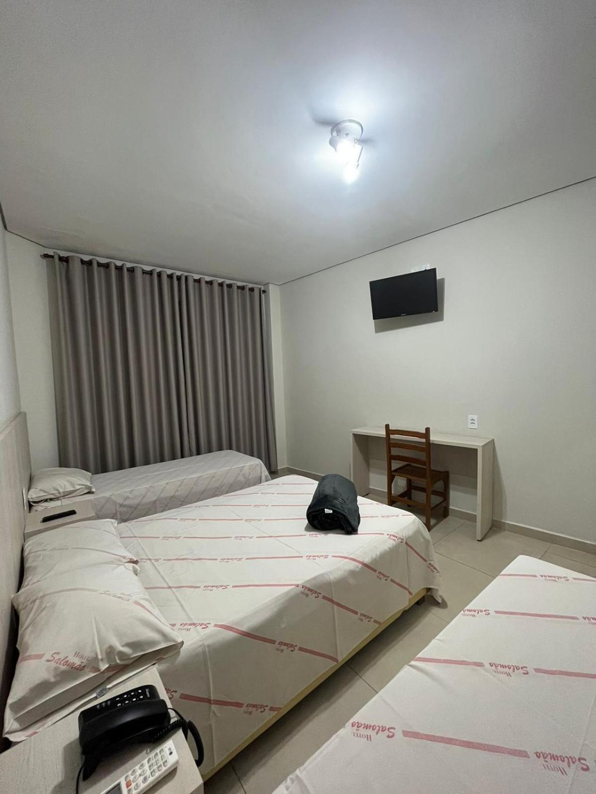 Hotel Salomao - Proximo A 25 De Marco, Bom Retiro, Bras E Rua Santa Efigenia, A 2 Minutos Do Mirante Sampa Sky E Pista De Skate Anhangabau Сан-Пауло Экстерьер фото