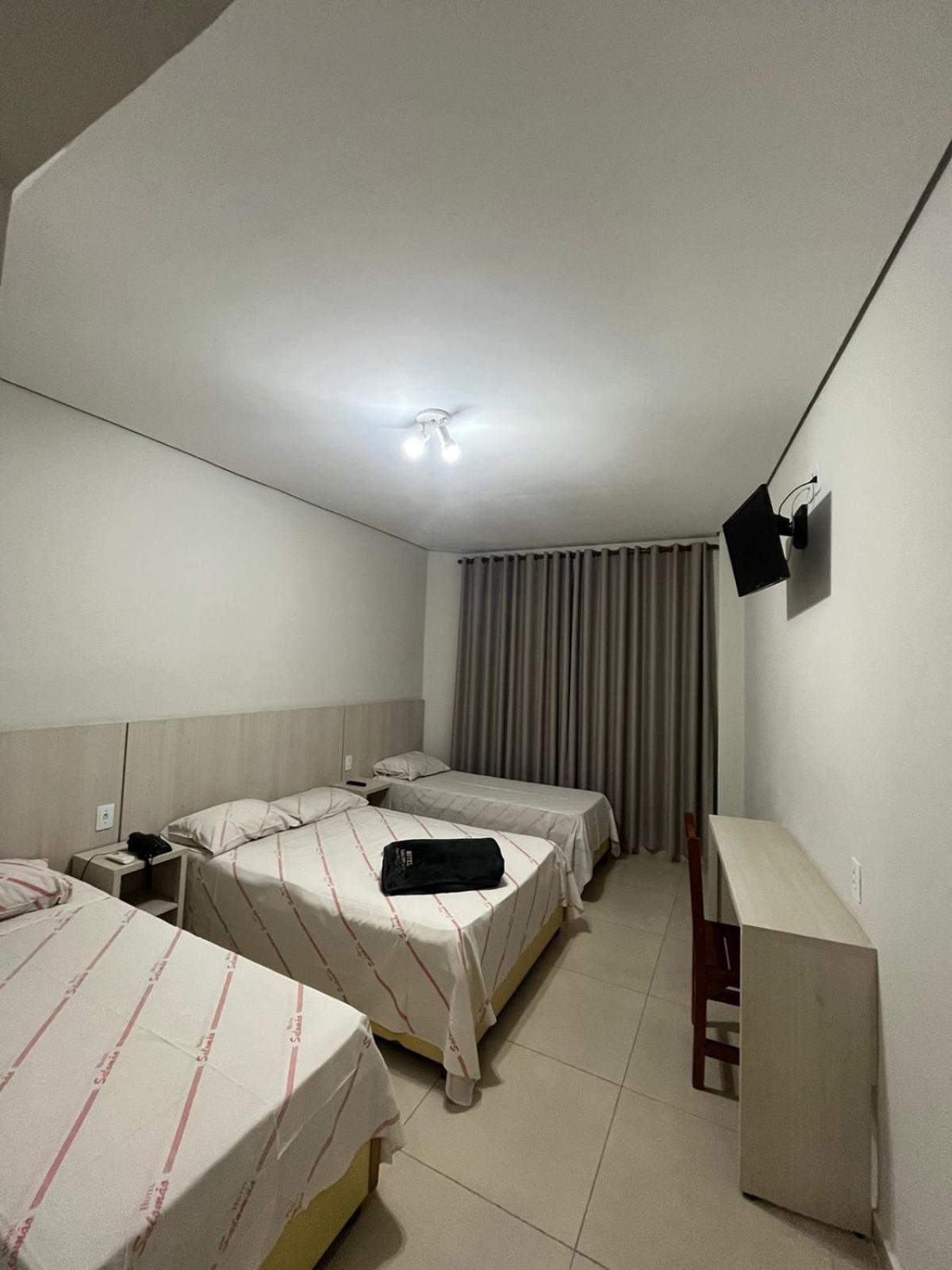 Hotel Salomao - Proximo A 25 De Marco, Bom Retiro, Bras E Rua Santa Efigenia, A 2 Minutos Do Mirante Sampa Sky E Pista De Skate Anhangabau Сан-Пауло Экстерьер фото